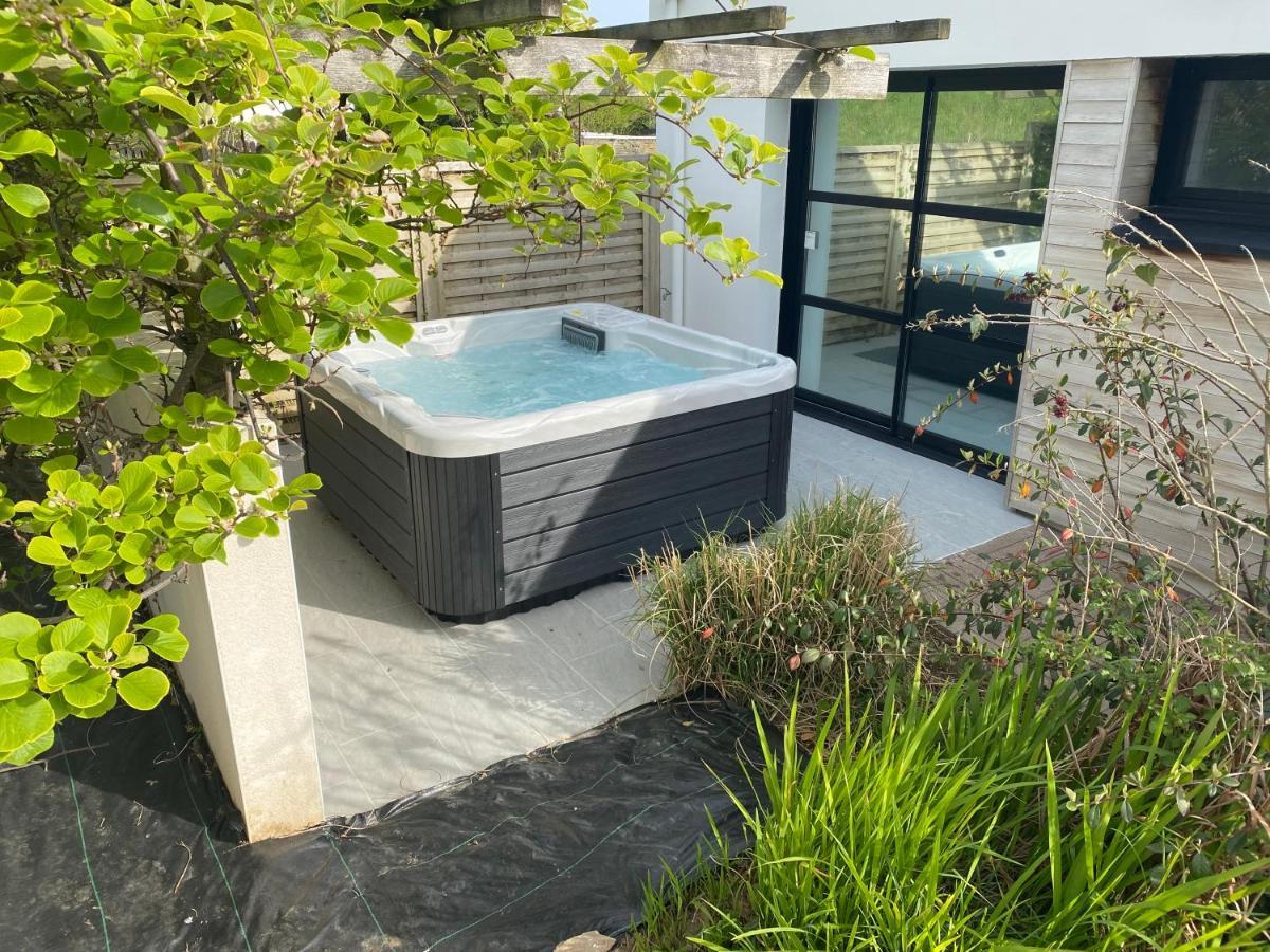 Maison Villa Montmarin Vue Mer Bretagne Nord Vers Roscoff Carantec Morlaix Plouescat Locquenole Avec Son Spa Et Sa Vue Mer Eksteriør billede